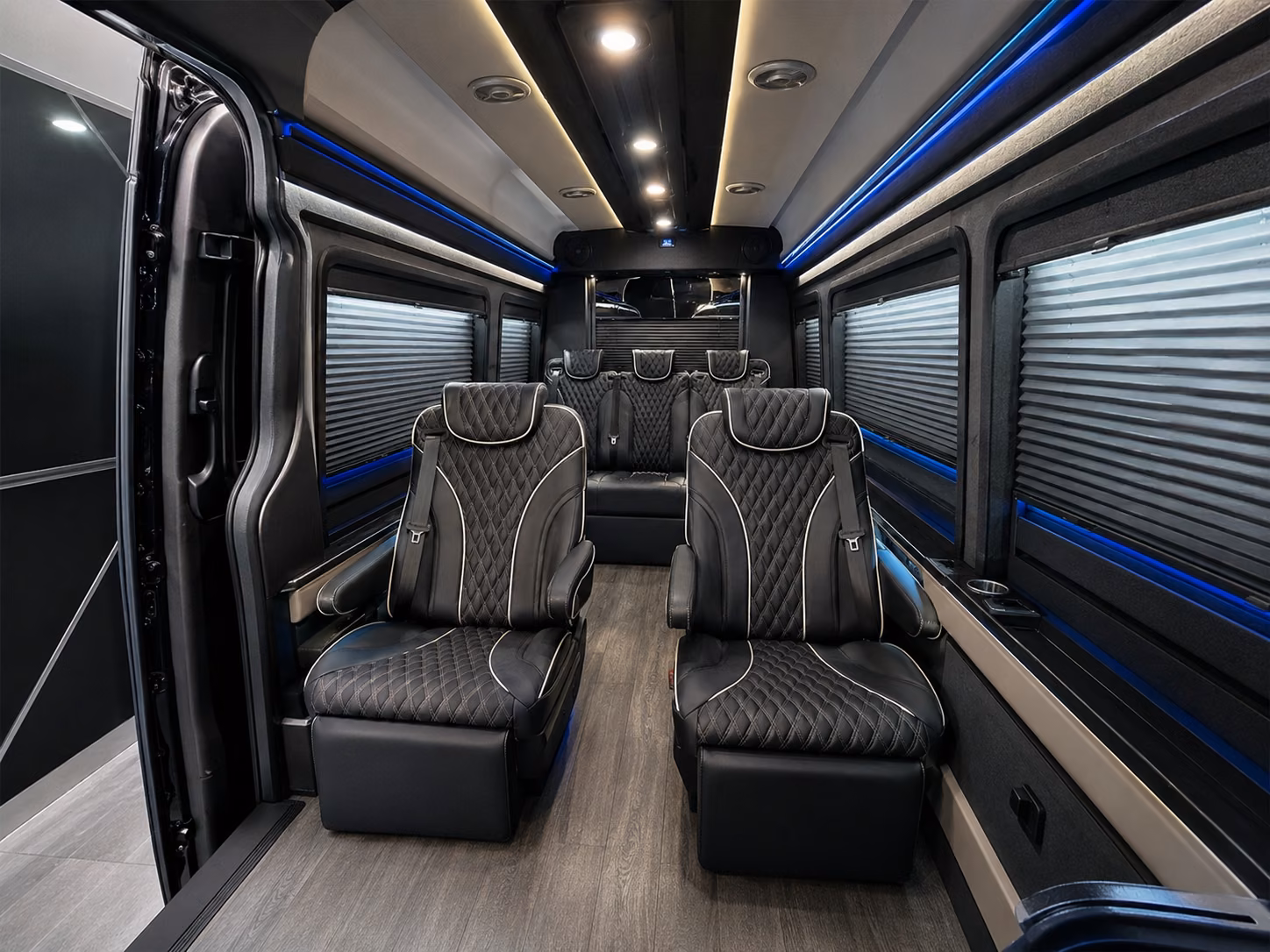 if your group is cruising out of new orleans a bus transfer makes the whole day easier