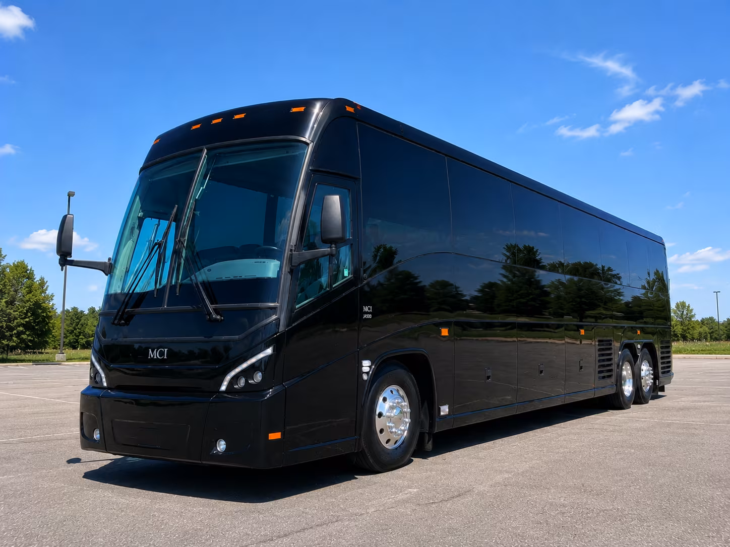 new orleans charter bus services exterior