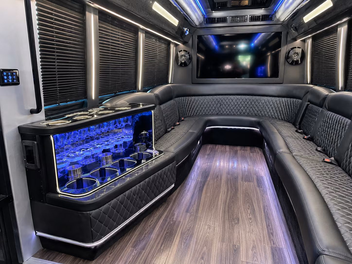 party buses for frenchmen street and uptown venue nights